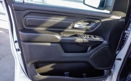 Ram 1500 Express 4x2 Crew Cab 5'7" Box 2026