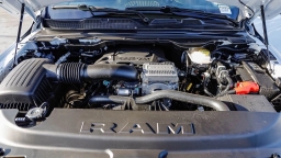 Ram 1500 Express 4x2 Crew Cab 5'7" Box 2026