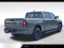 Ram 1500 Express 4x4 Crew Cab 5'7" Box 2026