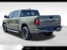 Ram 1500 Express 4x4 Crew Cab 5'7" Box 2026