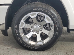 Ram 1500 Big Horn 4x4 Crew Cab 5'7" Box 2026