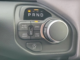 Ram 1500 Big Horn 4x4 Crew Cab 5'7" Box 2026