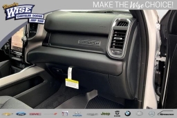 Ram 1500 Big Horn 4x4 Crew Cab 5'7" Box 2026