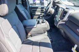 Ram 1500 Big Horn 4x4 Crew Cab 5'7" Box 2026