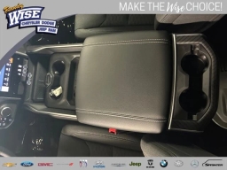 Ram 1500 Big Horn 4x4 Crew Cab 5'7" Box 2026