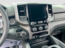 Ram 1500 Big Horn 4x4 Crew Cab 5'7" Box 2026