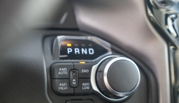 Ram 1500 Big Horn 4x4 Crew Cab 5'7" Box 2026