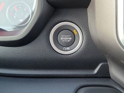 Ram 1500 Big Horn 4x4 Crew Cab 5'7" Box 2026