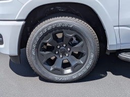 Ram 1500 Big Horn 4x4 Crew Cab 5'7" Box 2026