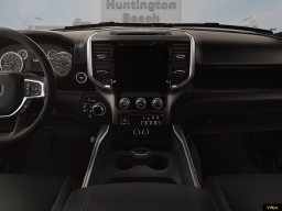 Ram 1500 Big Horn 4x4 Crew Cab 5'7" Box 2026