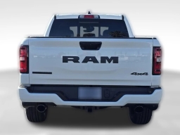 Ram 1500 Big Horn 4x4 Crew Cab 5'7" Box 2026