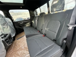 Ram 1500 Big Horn 4x4 Crew Cab 5'7" Box 2026