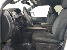 Ram 1500 Big Horn 4x4 Crew Cab 5'7" Box 2026