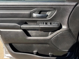 Ram 1500 Tradesman 4x4 Crew Cab 5'7" Box 2026