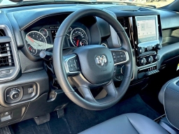 Ram 1500 Tradesman 4x4 Crew Cab 5'7" Box 2026