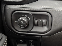 Ram 1500 Limited 4x4 Crew Cab 5'7" Box 2026