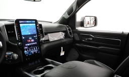 Ram 1500 Laramie 4x4 Crew Cab 5'7" Box 2026