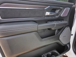 Ram 1500 Laramie 4x4 Crew Cab 5'7" Box 2026