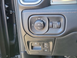 Ram 1500 Tungsten 4x4 Crew Cab 5'7" Box 2026