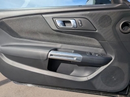 Ford Mustang GT Fastback 2025