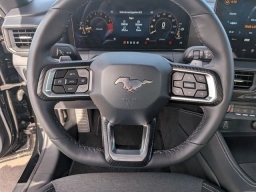 Ford Mustang GT Fastback 2025