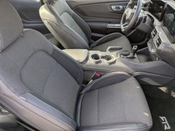 Ford Mustang GT Fastback 2025