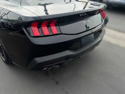 Ford Mustang GT Premium Fastback 2026