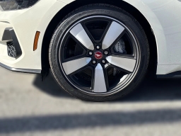 Ford Mustang GT Premium Fastback 2025