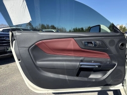 Ford Mustang GT Premium Fastback 2025