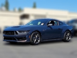 Ford Mustang Dark Horse Fastback 2025
