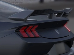 Ford Mustang Dark Horse Fastback 2025