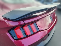 Ford Mustang Dark Horse Fastback 2025