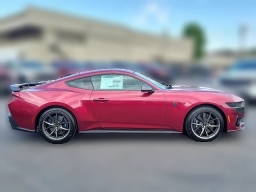 Ford Mustang Dark Horse Fastback 2025