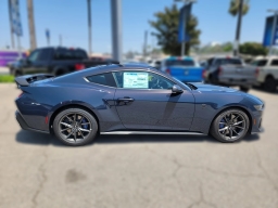 Ford Mustang Dark Horse Fastback 2025