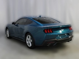 Ford Mustang EcoBoost Premium Fastback 2026