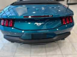 Ford Mustang EcoBoost Premium Convertible 2026