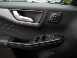 Ford Escape PHEV FWD 2025