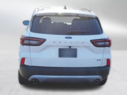 Ford Escape PHEV FWD 2025