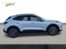 Ford Escape PHEV FWD 2025
