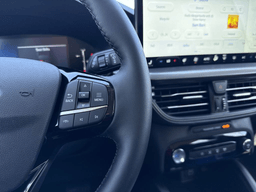 Ford Escape PHEV FWD 2025