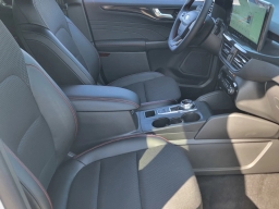 Ford Escape ST-Line FWD 2025