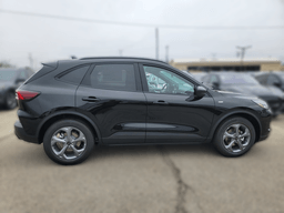 Ford Escape ST-Line FWD 2025