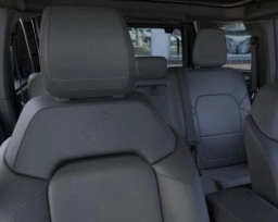 Ford Bronco Outer Banks 4 Door 4x4 2025