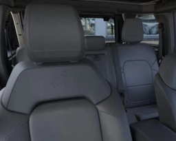 Ford Bronco Outer Banks 4 Door 4x4 2025