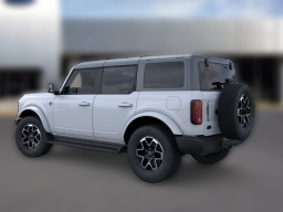Ford Bronco Outer Banks 4 Door 4x4 2025