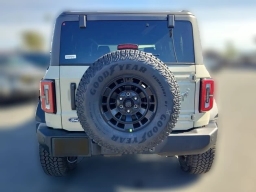 Ford Bronco Outer Banks 4 Door 4x4 2026