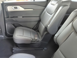 Ford Explorer Active RWD 2026