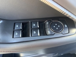 Ford Explorer Active RWD 2025