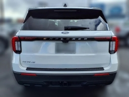 Ford Explorer Active w/200A Pkg RWD 2026