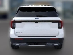 Ford Explorer Active w/200A Pkg RWD 2026